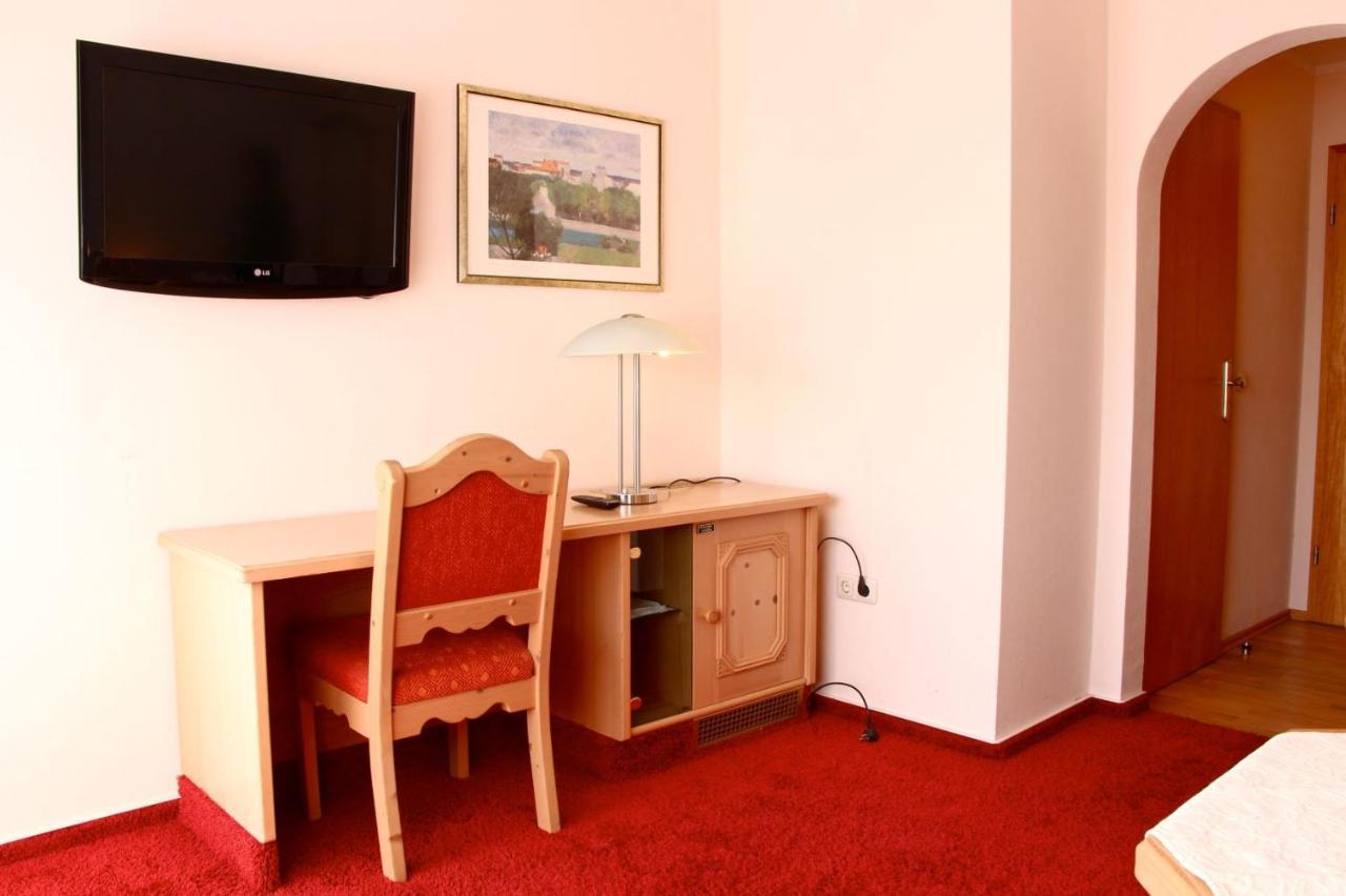 Hotel Igelstadt Fürstenberg Esterno foto